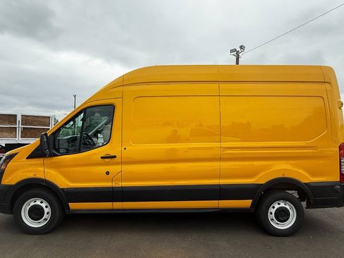 Used 2023 Ford Transit 250 148 High Roof w/ Load Area Protection Package RWD image 6
