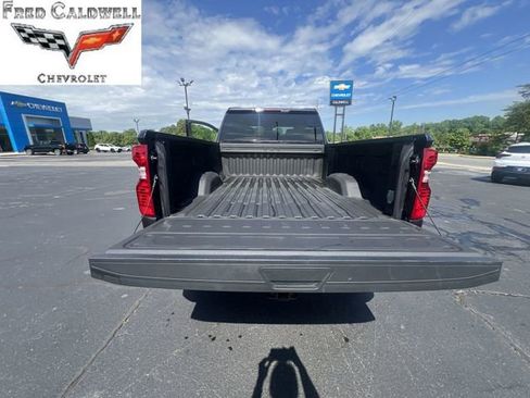 Used 2024 Chevrolet Silverado 2500 Custom w/ Custom Value Package AWD/4WD image 31