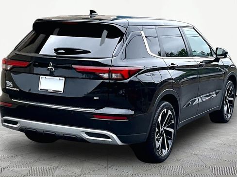 Used 2022 Mitsubishi Outlander SE FWD image 13