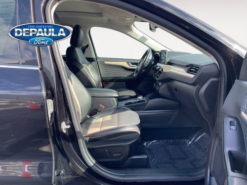 Used 2022 Ford Escape Titanium w/ Titanium Elite Package image 19