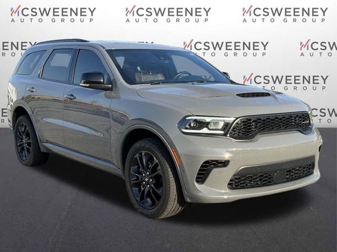 Used 2025 Dodge Durango GT AWD/4WD image 13