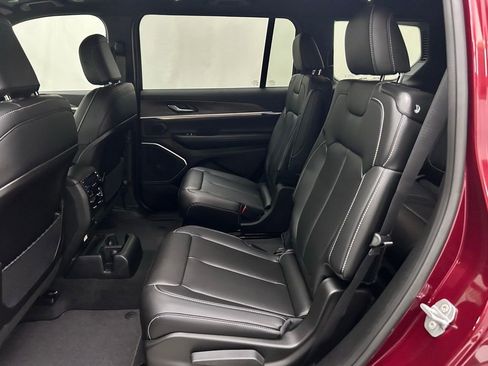 New 2026 Jeep Grand Cherokee L Limited AWD/4WD image 14