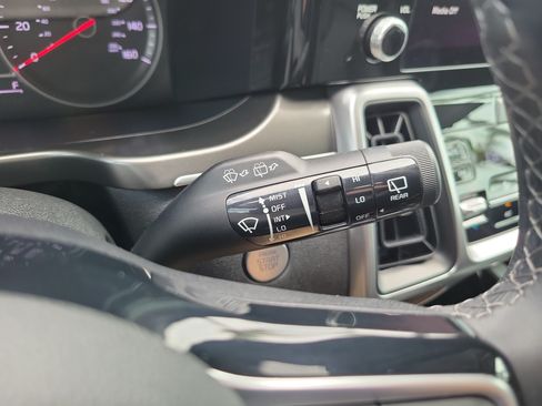 Certified 2023 Kia Sorento S w/ Panoramic Sunroof Package FWD image 31