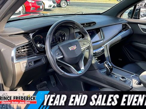 Used 2023 Cadillac XT6 Luxury image 13