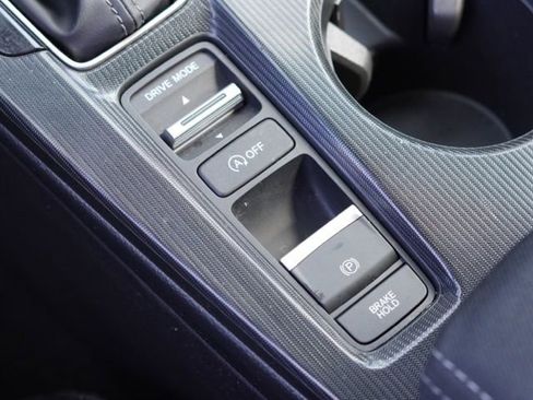 Used 2025 Honda Civic Sport image 31