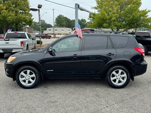 Used 2011 Toyota RAV4 Limited AWD/4WD image 2