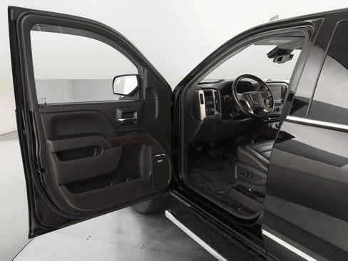 Used 2018 GMC Sierra 1500 Denali image 16