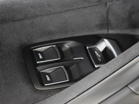 New 2025 McLaren Artura Spider image 31