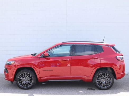 Used 2022 Jeep Compass Limited AWD/4WD image 6