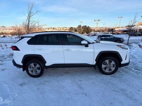 Used 2025 Toyota RAV4 XLE image 9