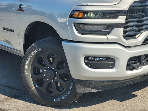 New 2026 RAM 2500 Big Horn AWD/4WD image 6
