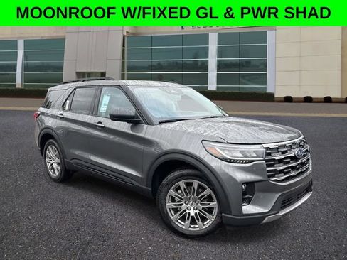 New 2026 Ford Explorer Active w/ Active Comfort Package AWD/4WD image 1