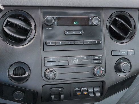 Used 2016 Ford F450 XL image 17