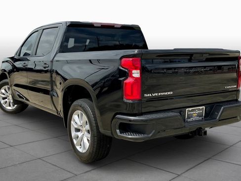 Used 2021 Chevrolet Silverado 1500 Custom RWD image 12