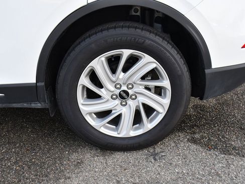 Used 2023 Lincoln Corsair Standard image 21