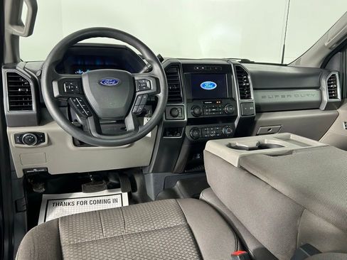 Used 2022 Ford F350 XLT w/ XLT Value Package AWD/4WD image 15