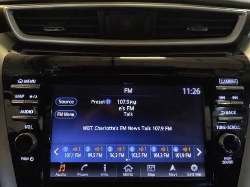 Used 2017 Nissan Murano SV AWD/4WD image 25
