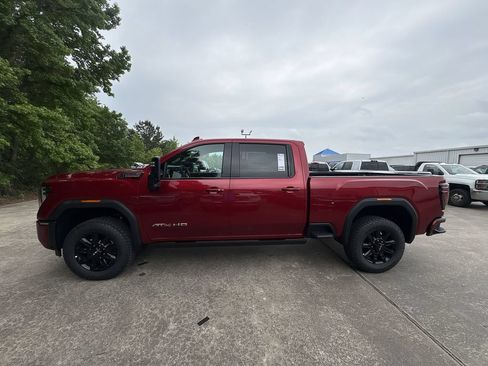 New 2026 GMC Sierra 2500 AT4 w/ Technology Package AWD/4WD image 5