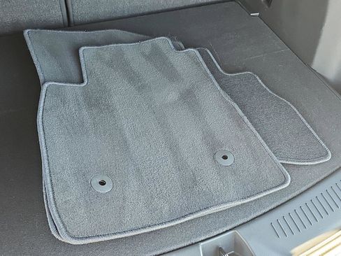 Used 2023 Buick Encore GX Select w/ Sport Touring Package image 27