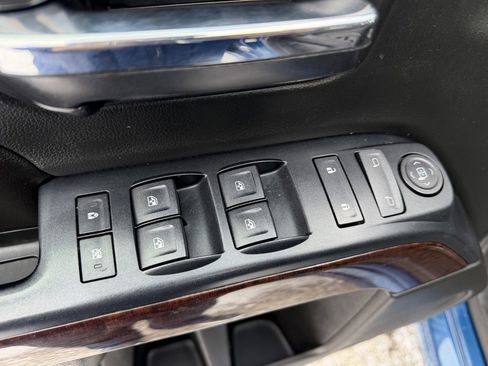 Used 2015 GMC Sierra 1500 SLE w/ SLE Value Package image 30