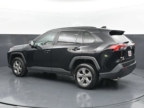 Used 2025 Toyota RAV4 XLE FWD image 3