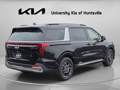 New 2026 Kia Carnival SX FWD image 3