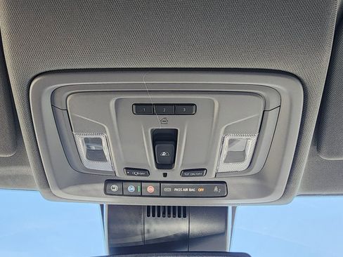 New 2026 GMC Sierra 1500 SLT image 35