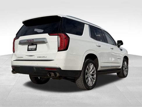 Used 2023 GMC Yukon Denali image 3