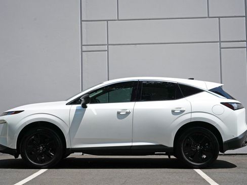 Used 2025 Nissan Murano SV AWD/4WD image 8
