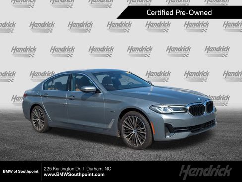 Certified 2023 BMW 530e xDrive w/ Premium Package image 1