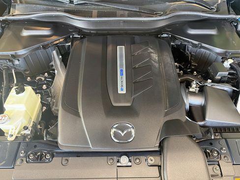 Used 2024 MAZDA CX-90 Plug-In Hybrid w/ Preferred AWD/4WD image 36
