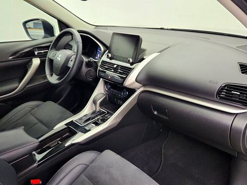 Used 2022 Mitsubishi Eclipse Cross SE FWD image 25