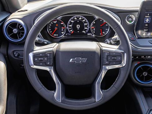 Used 2024 Chevrolet Blazer RS w/ Enhanced Convenience Package FWD image 13