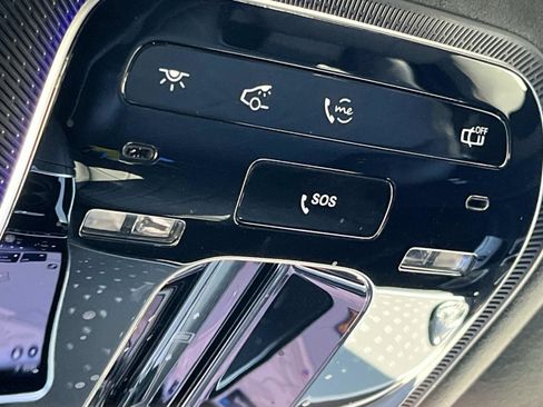 Certified 2023 Mercedes-Benz EQE 500 4MATIC SUV image 31