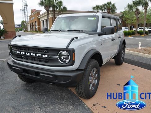 New 2026 Ford Bronco Big Bend AWD/4WD image 1