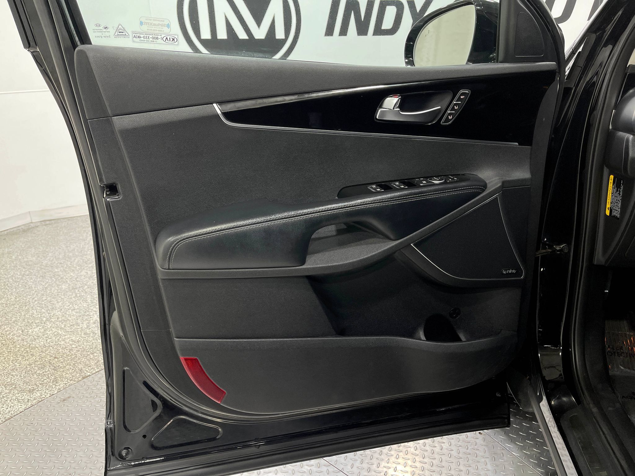 Used 2017 Kia Sorento SX FWD image 15