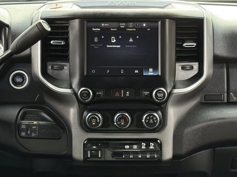 Used 2024 RAM 2500 Big Horn w/ Off Road Package AWD/4WD image 19