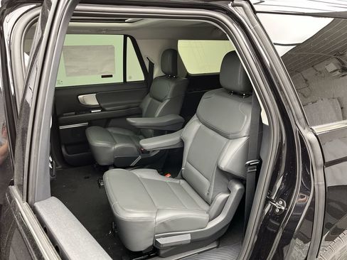 Used 2026 Ford Expedition Max Active AWD/4WD image 13