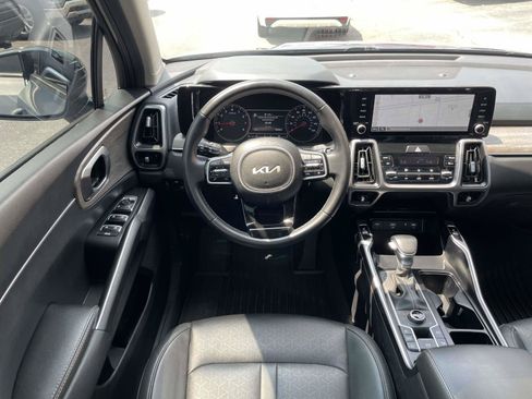 Used 2023 Kia Sorento X-Line EX AWD/4WD image 2