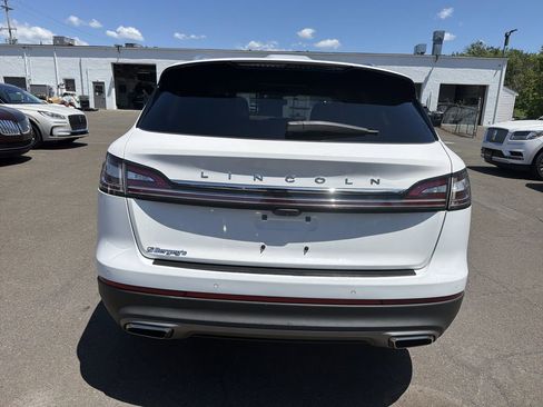 Certified 2022 Lincoln Nautilus Reserve w/ Equipment Group 201A AWD/4WD image 4