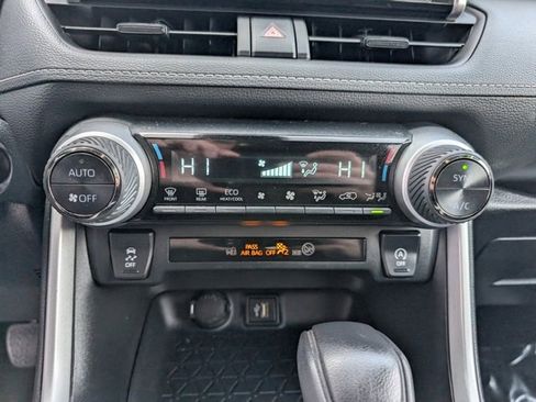 Used 2024 Toyota RAV4 XLE image 16