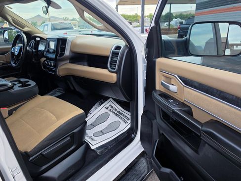 Used 2019 RAM 2500 Big Horn AWD/4WD image 16