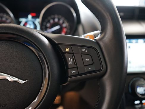 Used 2017 Jaguar F-TYPE S British Design Edition AWD/4WD image 33