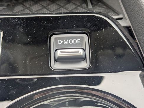 New 2025 Nissan Murano SL AWD/4WD image 32