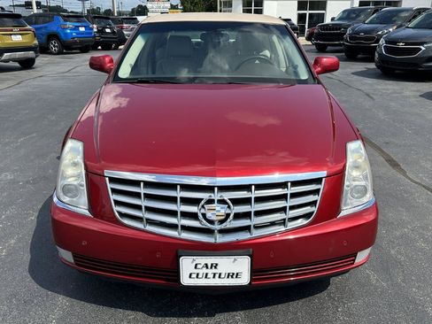 Used 2008 Cadillac DTS FWD image 6
