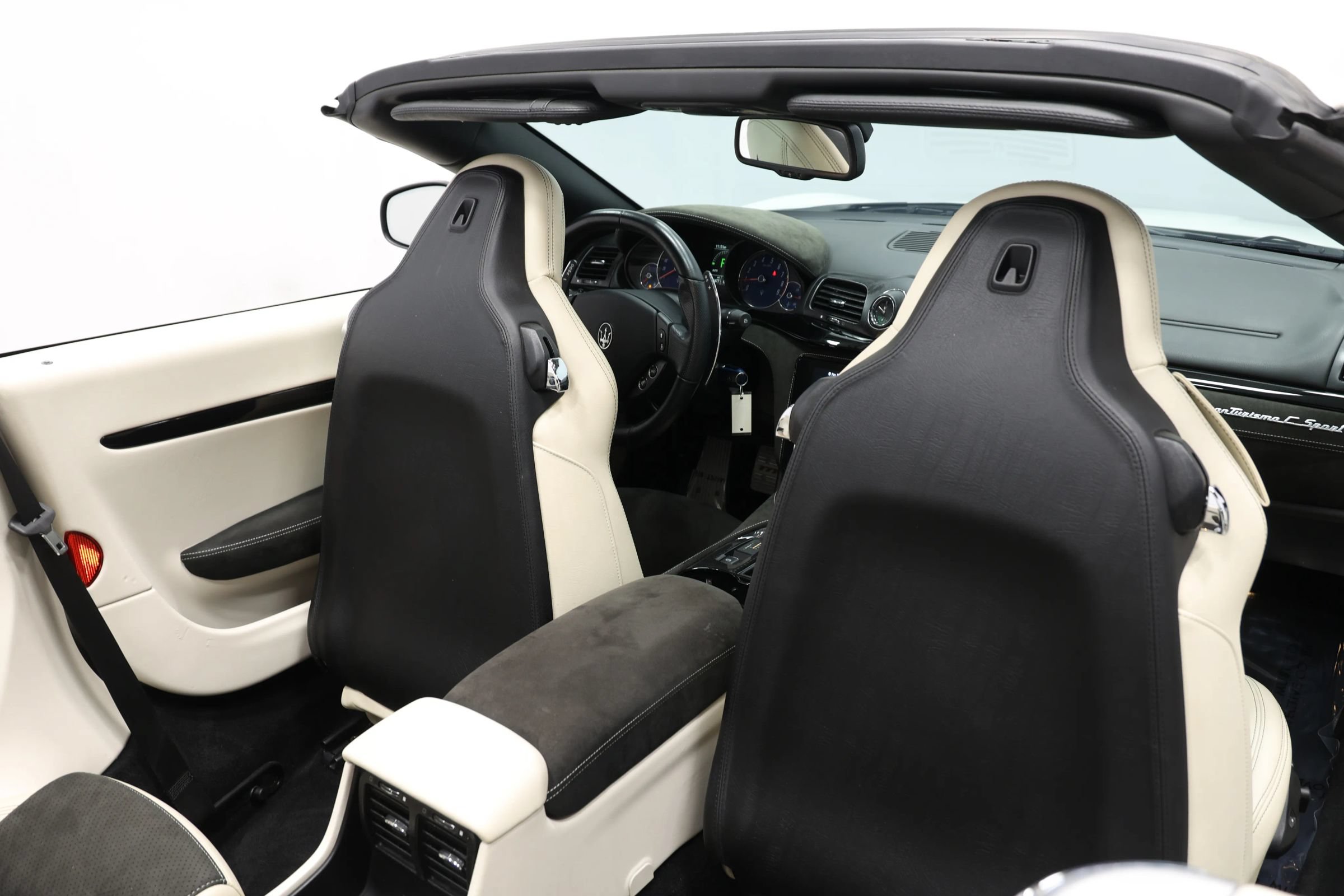Used 2018 Maserati GranTurismo Sport RWD image 74