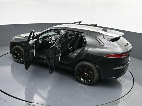 Used 2022 Jaguar F-PACE S image 46