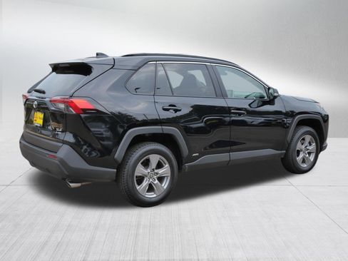 Certified 2025 Toyota RAV4 XLE AWD/4WD image 8