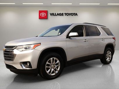 Used 2020 Chevrolet Traverse LT