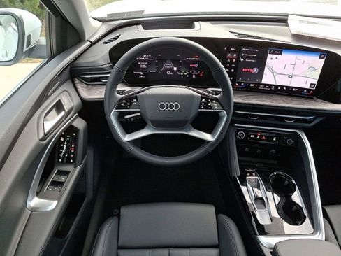 New 2025 Audi Q5 Premium Plus image 10